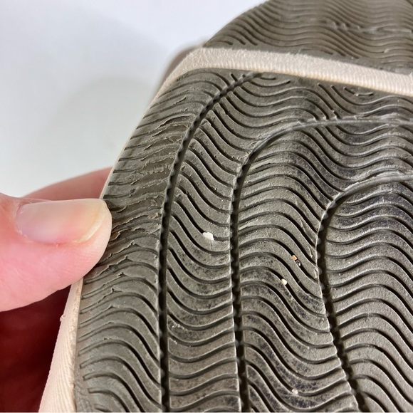 Dansko Haven Taupe comfort Shoes size 40 - Picture 12 of 12